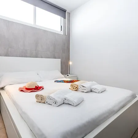 Apartamento 8b Albatros Playa Paraíso, Elegant&modern